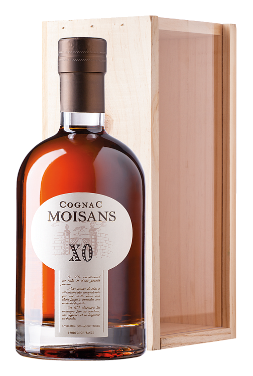 Коньяк XO Moisans · в подарочной упаковке