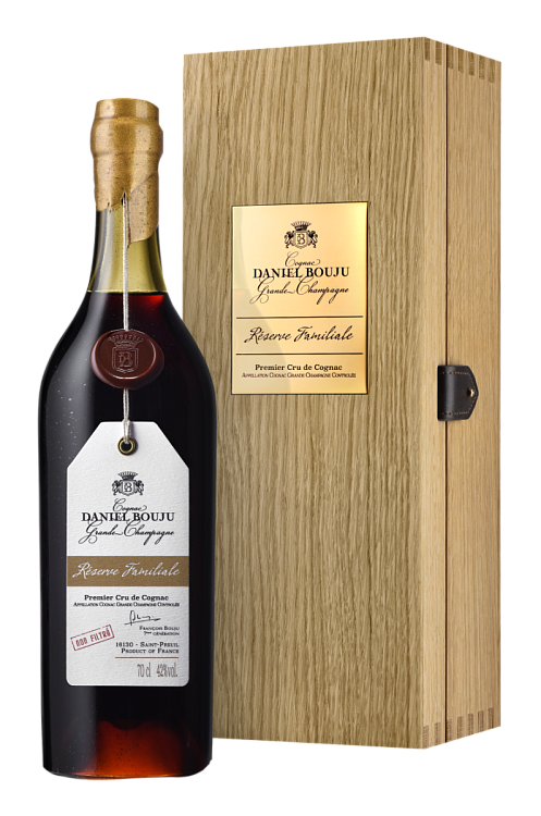 Коньяк Reserve Familiale Grande Champagne Daniel Bouju · в подарочной упаковке