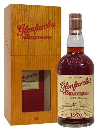 Виски Glenfarclas 1970 Family Casks 55,5% 0,7 л · в подарочной упаковке